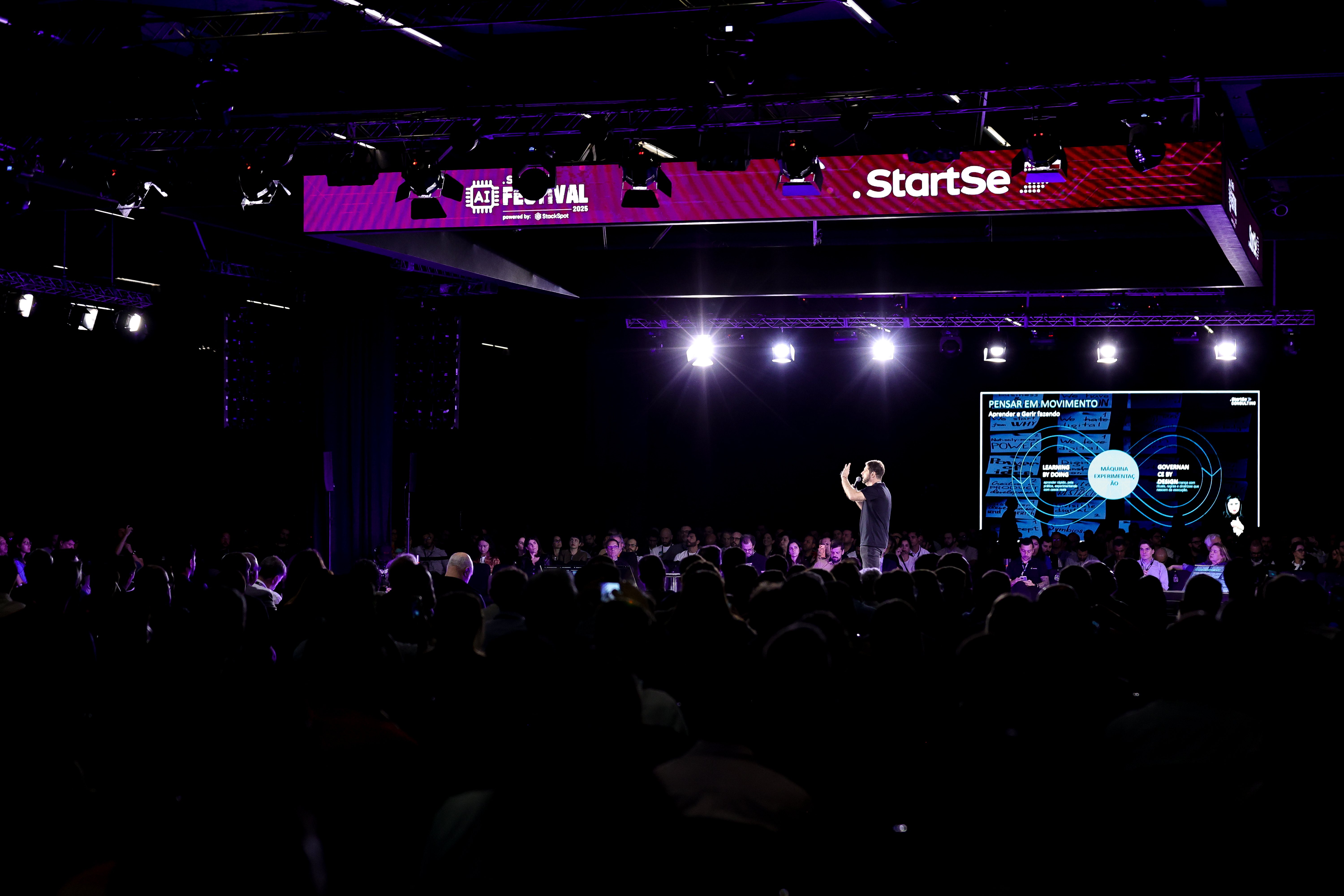 AI FESTIVAL - 16_10-075